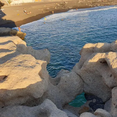 Tortuga House * Ajuy